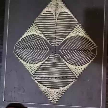 Ema Bamburać - String art