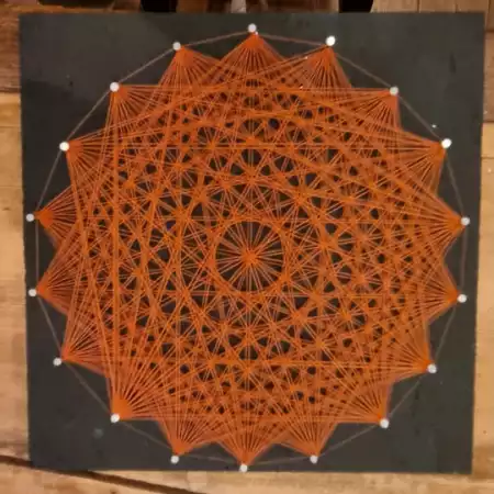 Anamaria Tokić - String art