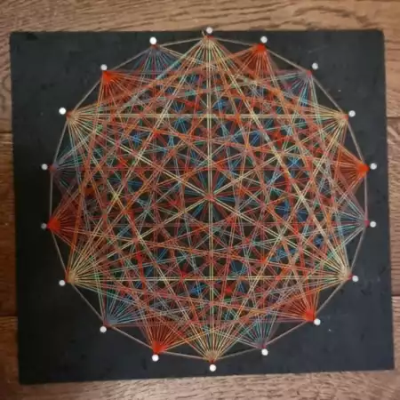 Jasmina Roca - String art