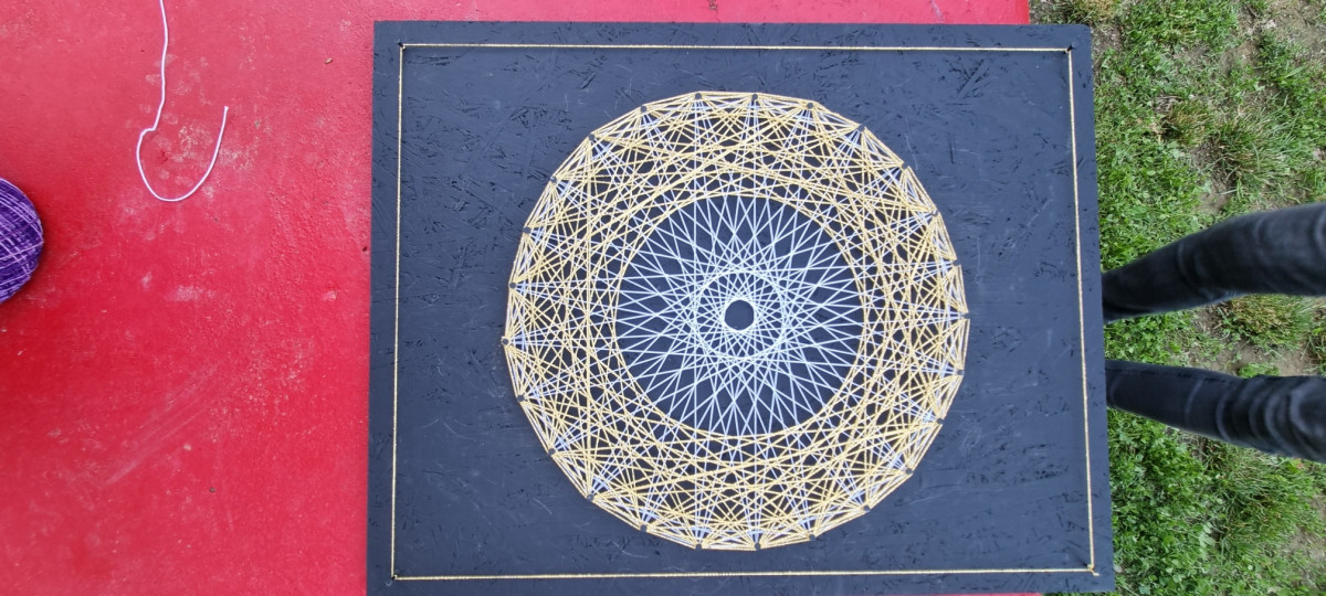 Biserka Krković - String art