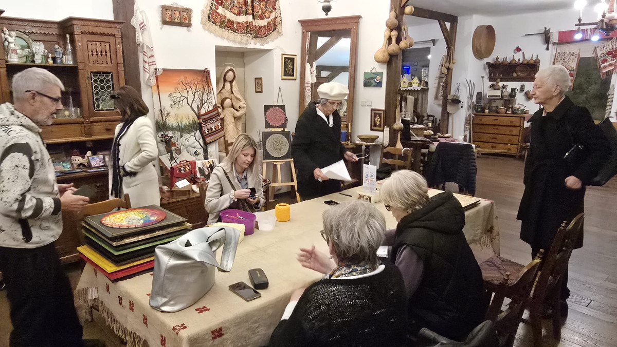 S NAMA JE BOLJE - antistresne kreativne radionice s Udrugom Nismo same