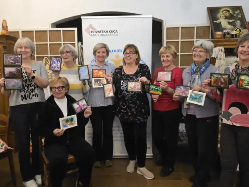 S NAMA JE BOLJE - antistresne kreativne radionice s Udrugom umirovljenika seniori Studentskog grada