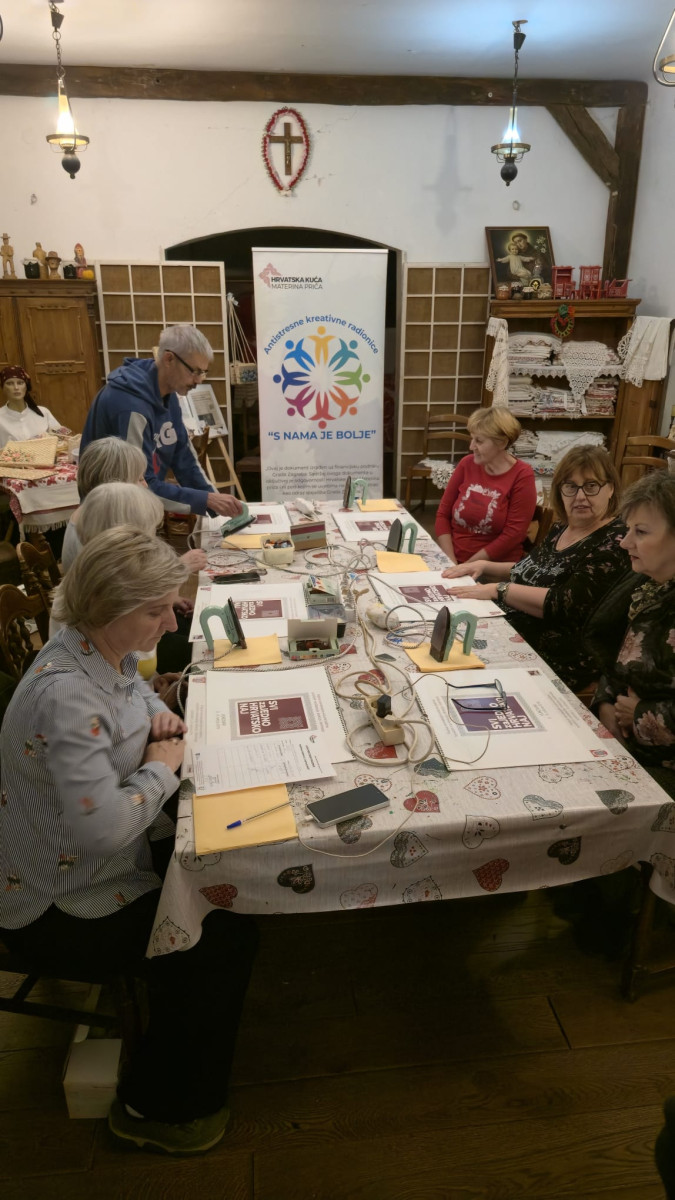 S NAMA JE BOLJE - antistresne kreativne radionice s Udrugom umirovljenika seniori Studentskog grada