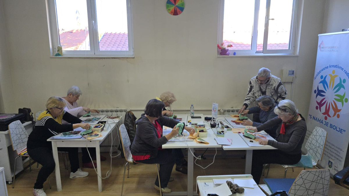 S NAMA JE BOLJE - antistresne kreativne radionice u Domu za starije i nemoćne Trešnjevka