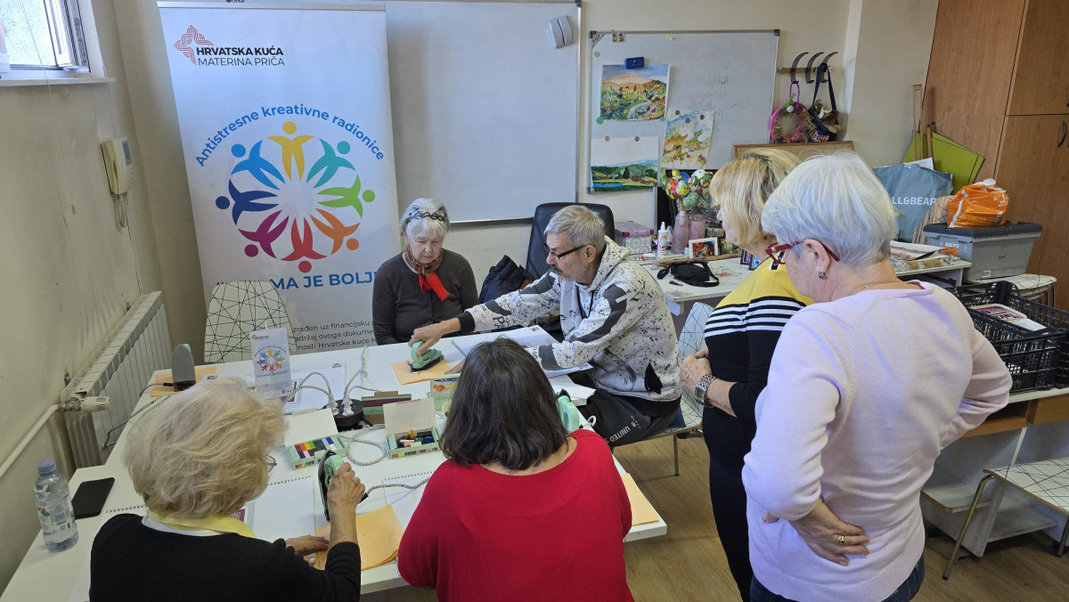 S NAMA JE BOLJE - antistresne kreativne radionice u Domu za starije i nemoćne Trešnjevka