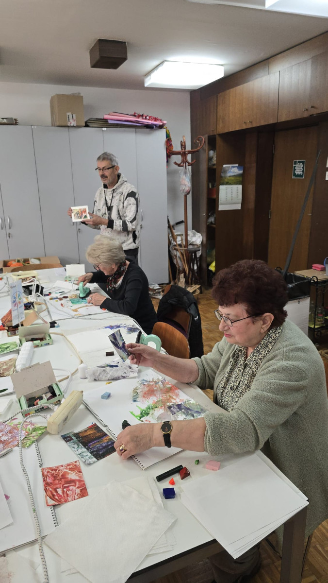 S NAMA JE BOLJE - antistresne kreativne radionice u Domu za starije i nemoćne osobe Trešnjevka