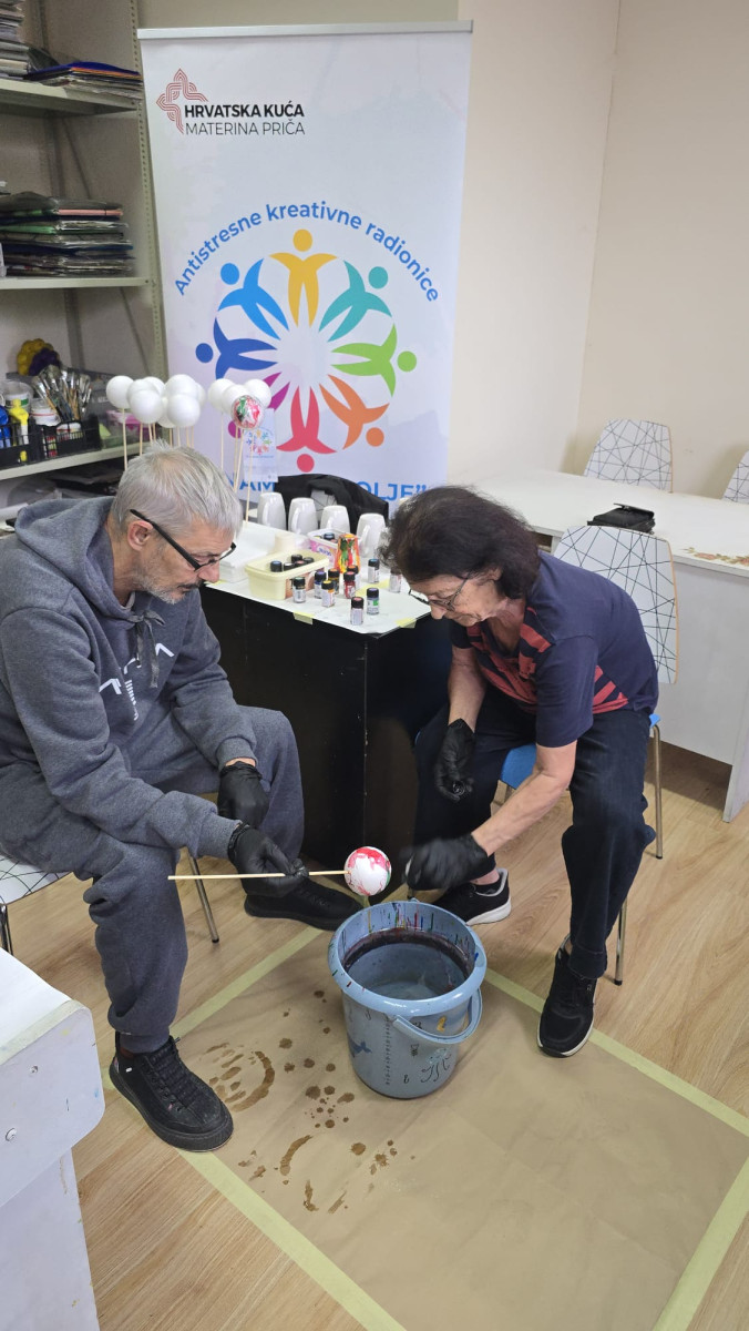 S NAMA JE BOLJE - antistresne kreativne radionice u Udruzi invalida rada Zagreba