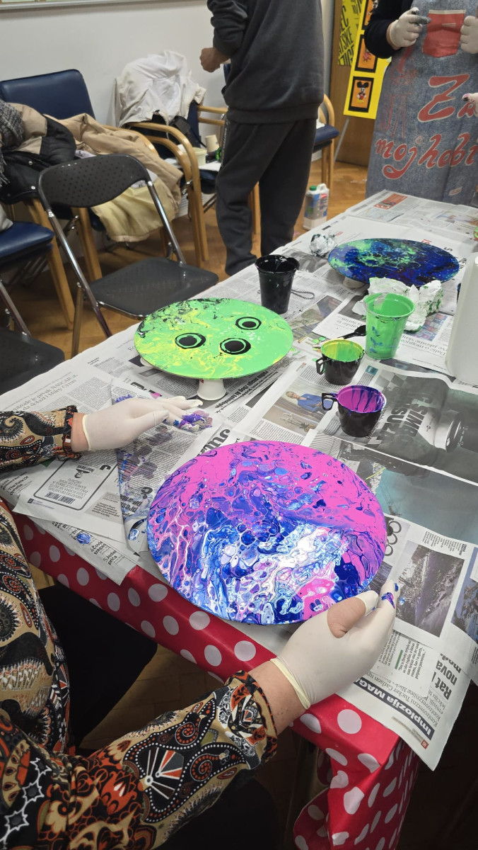 S NAMA JE BOLJE - antistresne kreativne radionice sa Seniorima Studentskog grada