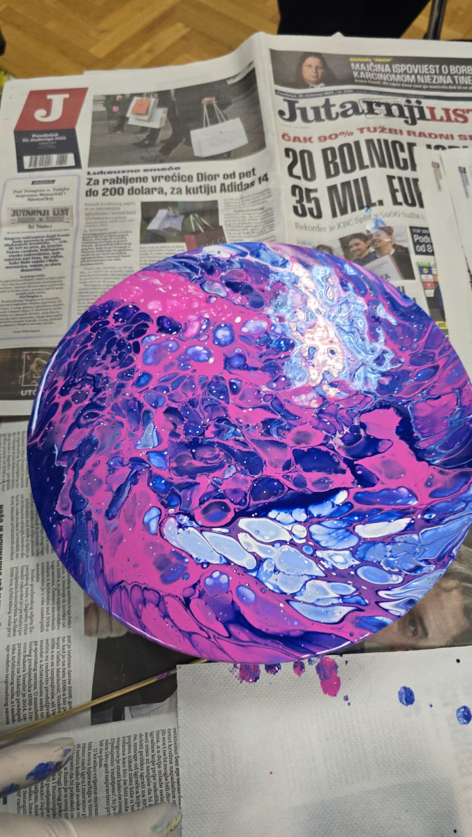 S NAMA JE BOLJE - antistresne kreativne radionice sa Seniorima Studentskog grada