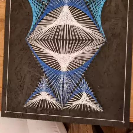 Lucija Đuretić - String art