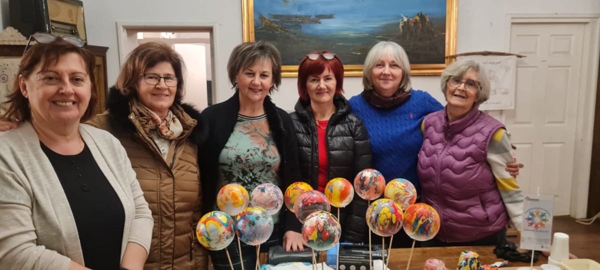 S NAMA JE BOLJE - antistresne kreativne radionice s članicama Udruge umirovljenika Seniori Studentskog grada