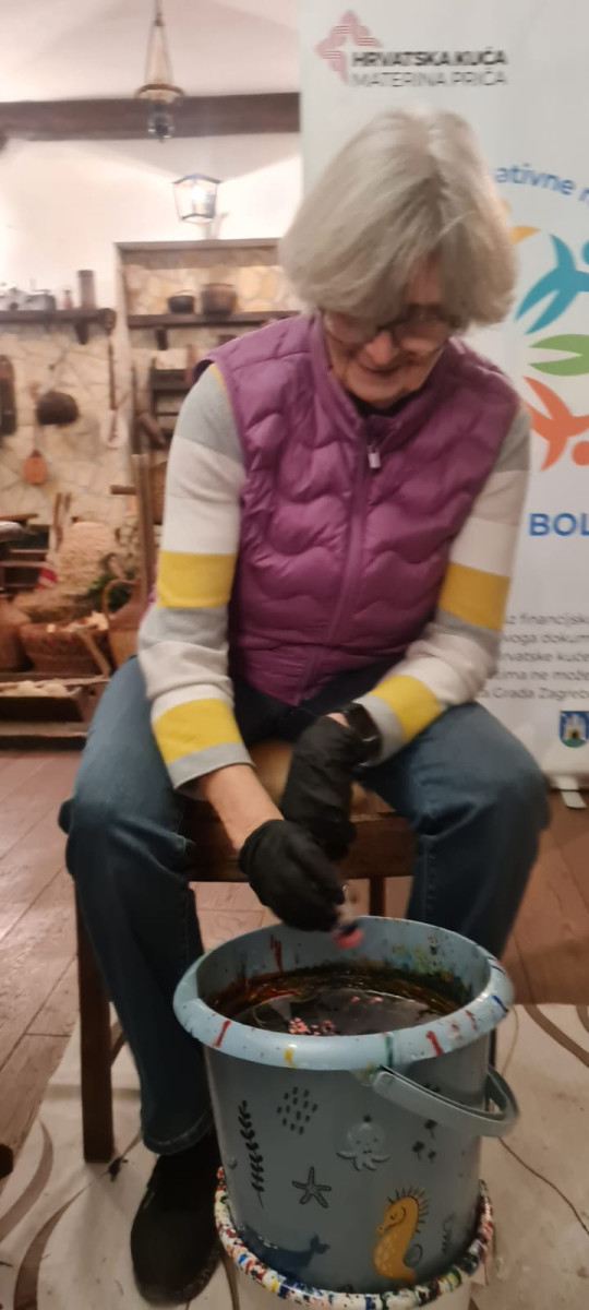 S NAMA JE BOLJE - antistresne kreativne radionice s članicama Udruge umirovljenika Seniori Studentskog grada