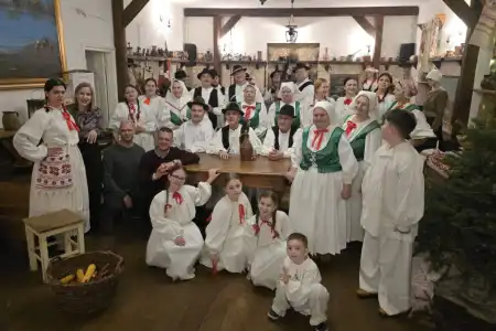 ''Hrvatski eno-gastro advent u Hrvatskoj kući"