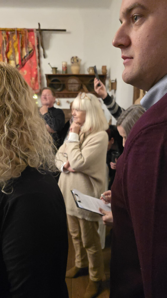 ''Hrvatski eno-gastro advent u Hrvatskoj kući"