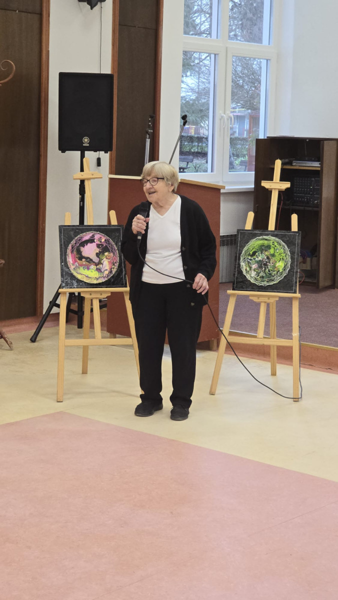 Kreativnost kao terapija: 2. izložba radova polaznika radionica „S nama je bolje“