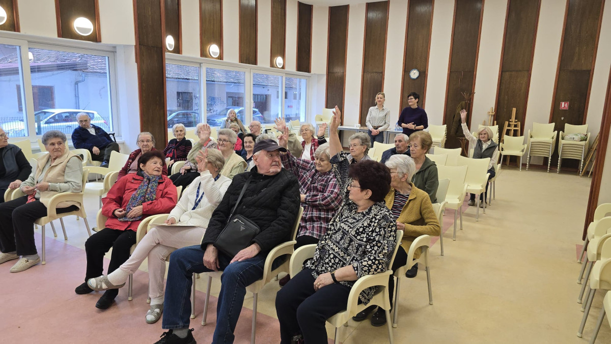 Kreativnost kao terapija: 2. izložba radova polaznika radionica „S nama je bolje“
