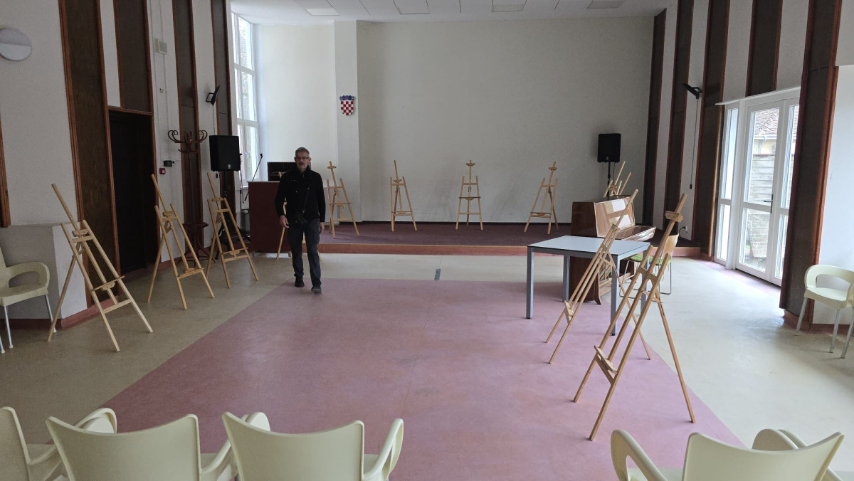 Kreativnost kao terapija: 2. izložba radova polaznika radionica „S nama je bolje“