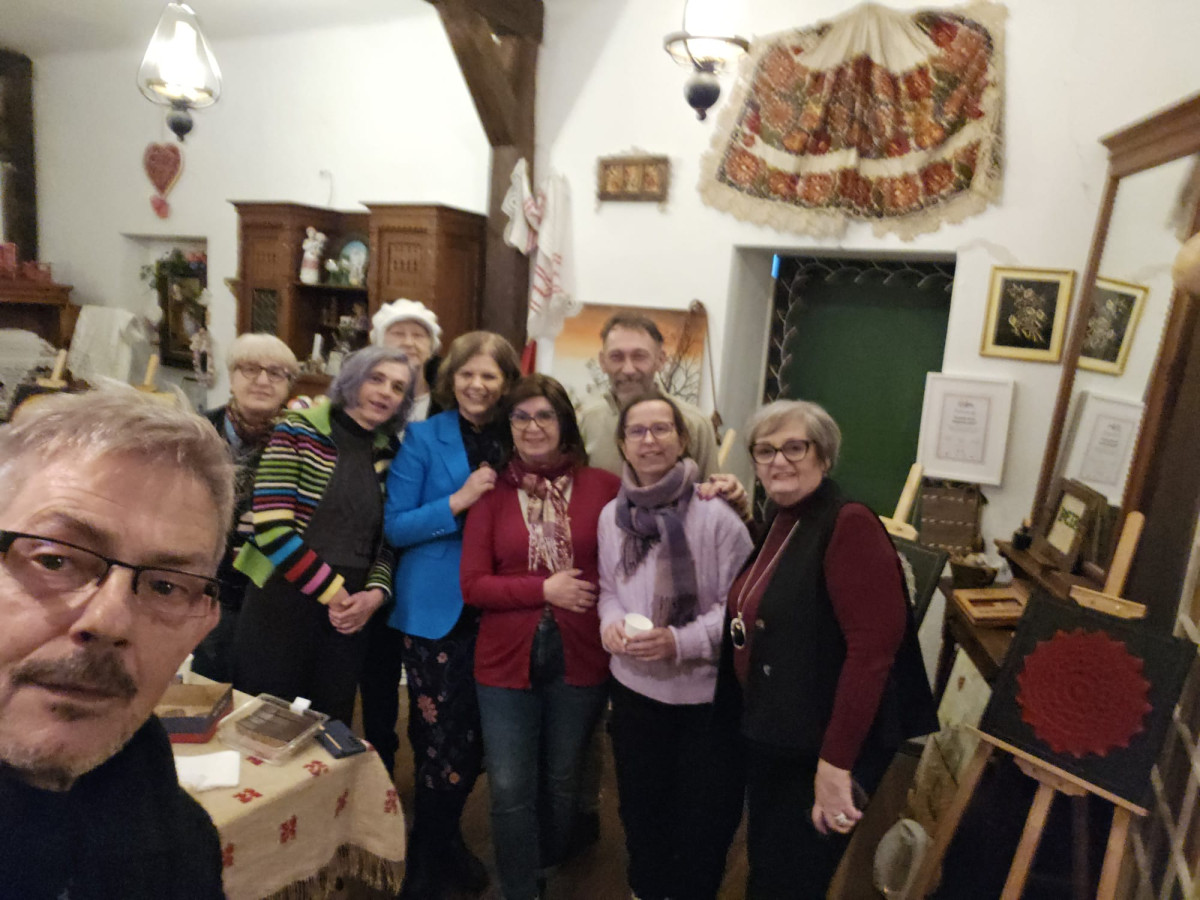 Kreativnost kao lijek – otvorena treća izložba “S nama je bolje”