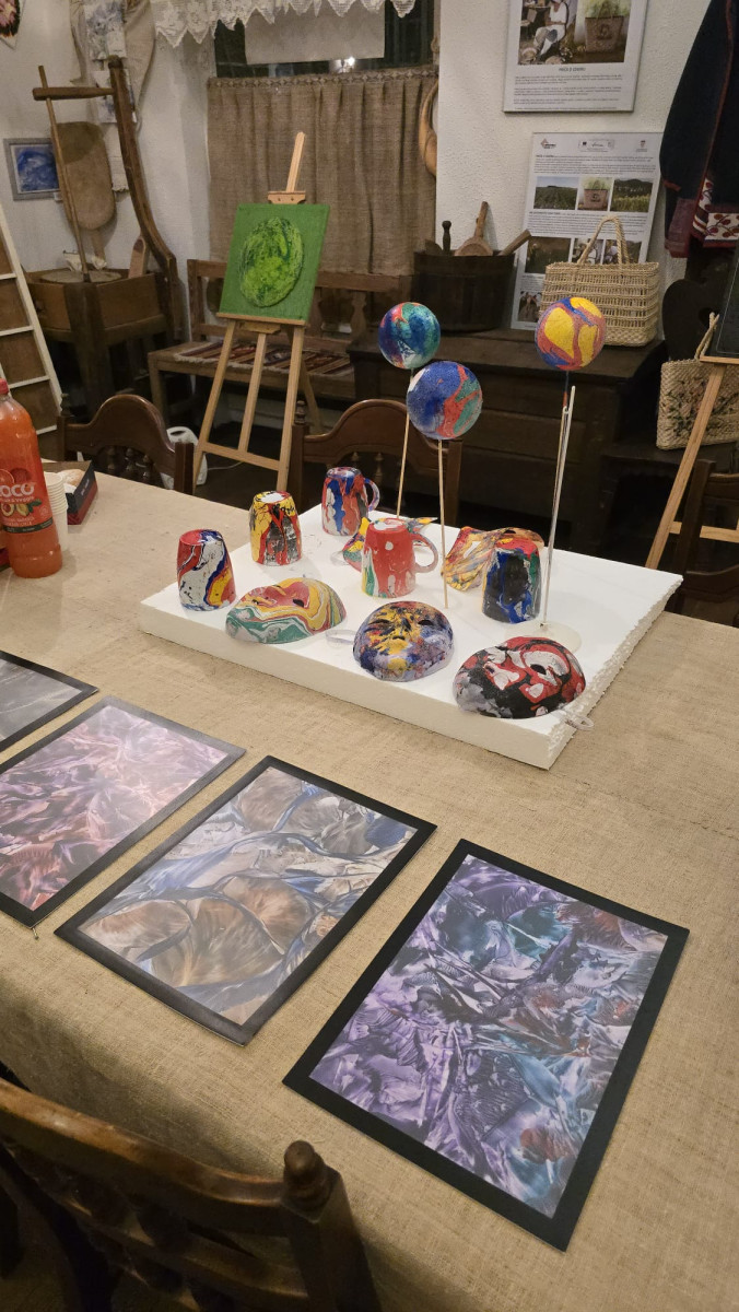 Kreativnost kao lijek – otvorena treća izložba “S nama je bolje”