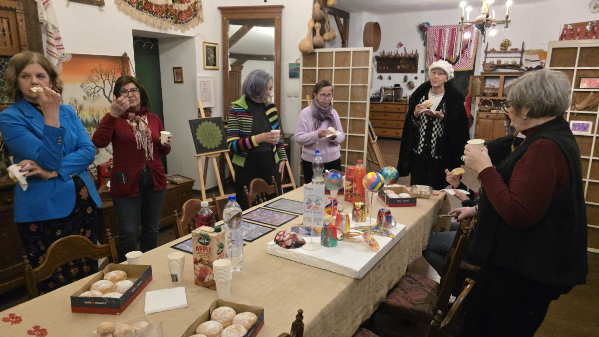 Kreativnost kao lijek – otvorena treća izložba “S nama je bolje”