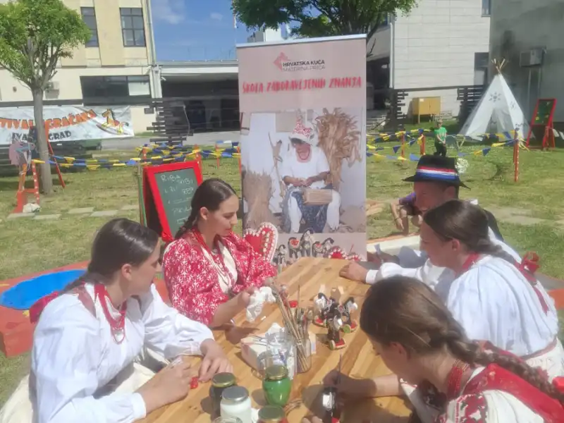 RADIONICA OSLIKAVANJA DRVENIH IGRAČAKA powered by #JANAF