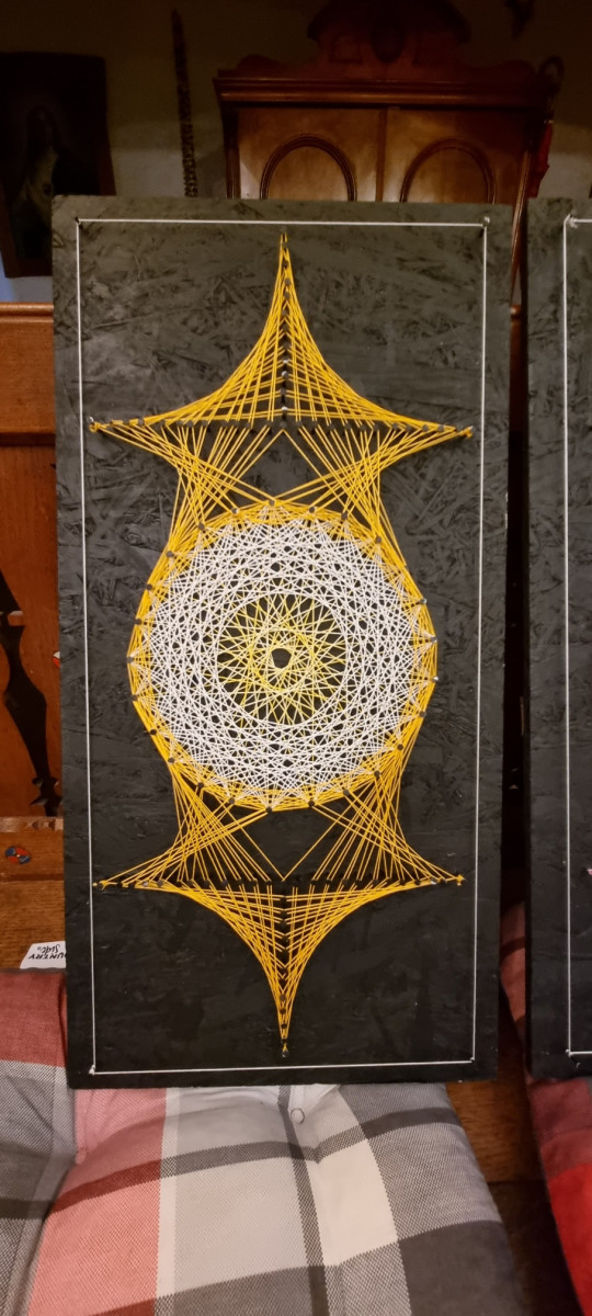 Anamaria Tokić - String art