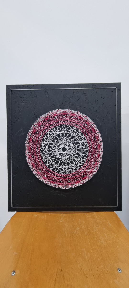 Nevena Pali - String art