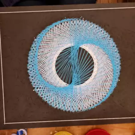 Tihana Premuž - String art