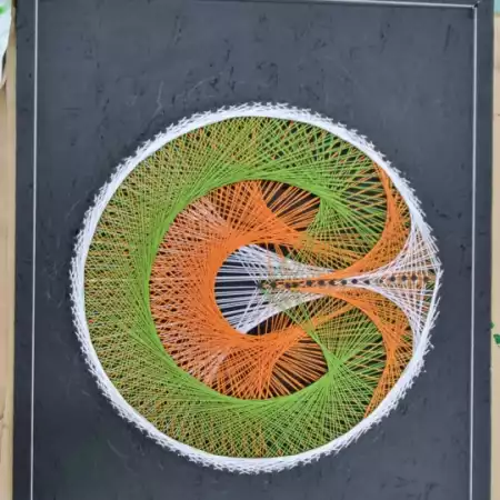 Zrinka Bakšić - String art