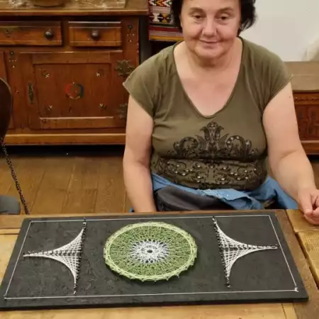 Dubravka Manojlović - String art